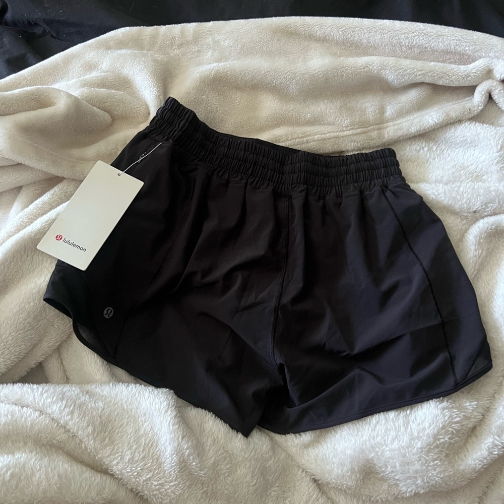 TENNESSEE X LULULEMON HOTTY HOT HIGH-RISE SHORT 4in Black size 8 - Picture 5 of 7